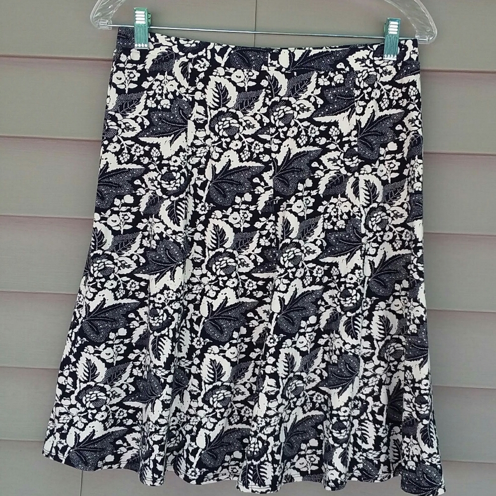 TALBOTS Petites Women’s Floral Skirt